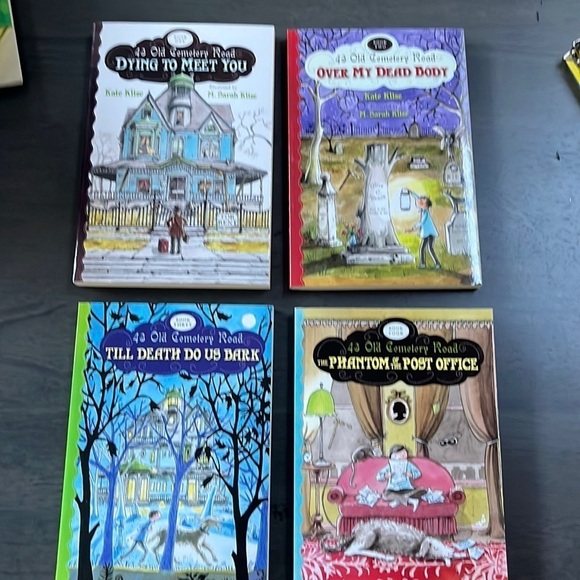 43 Old Cemetery Road book series. Books 1-4 by author Kate Klise - Picture 1 of 10
